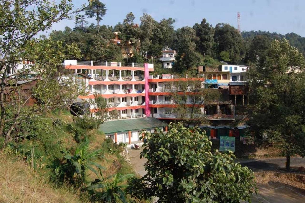 Goroomgo Hotel Shivay Near Kausani Chouraha - Mountain View - Excellent Customer Service Exterior photo